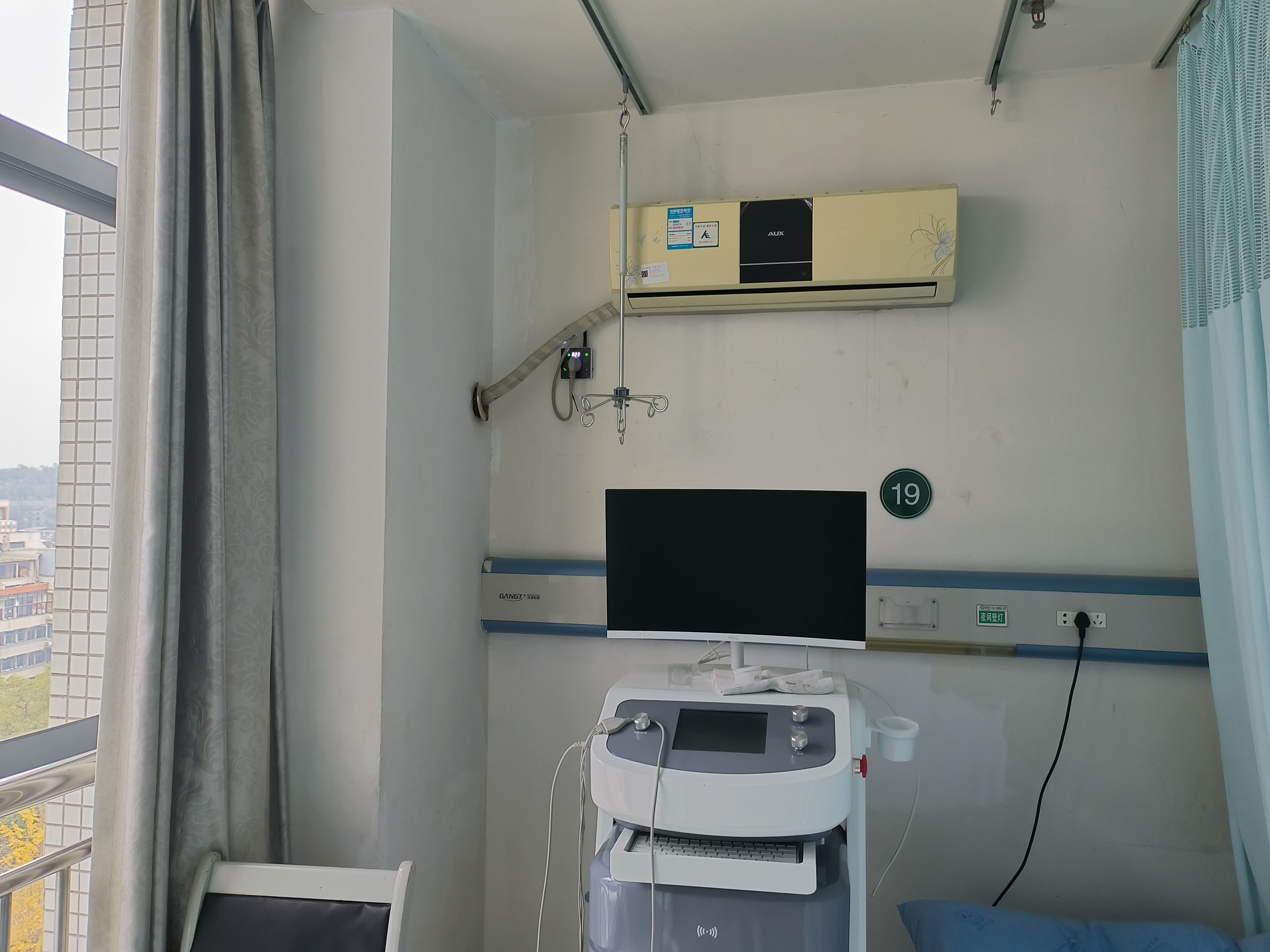 空调控制器-医院空调节能控制系统